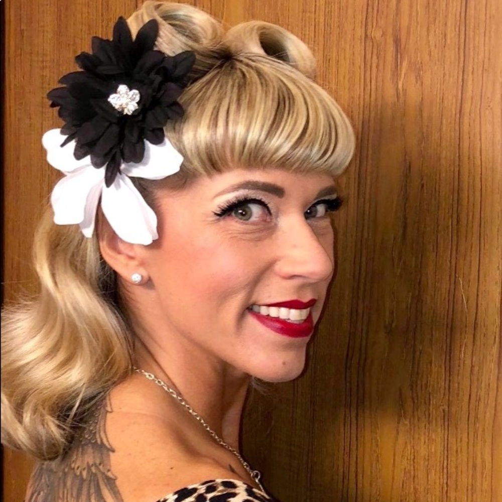 Meet your Posher, Amy